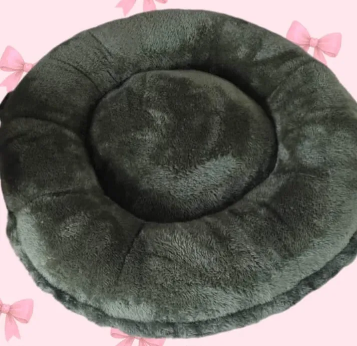 Camita nido de peluche verde oscuro
